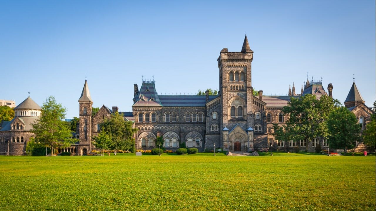 International Students Scholarships at the University of Toronto